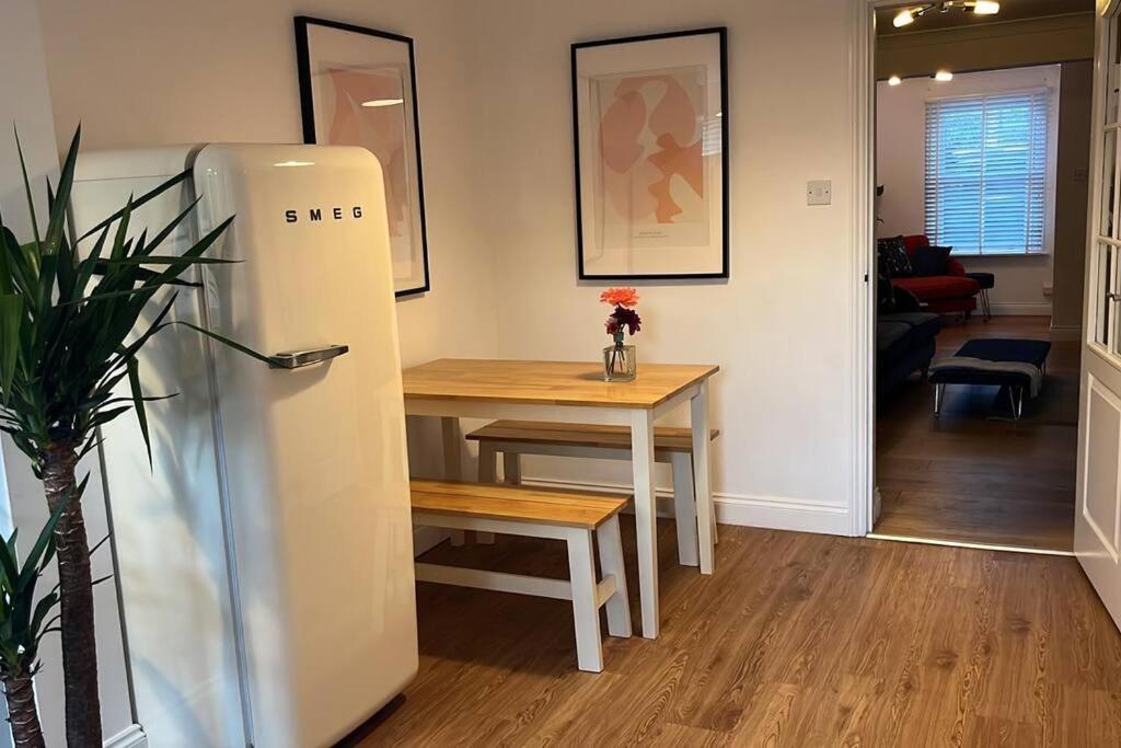 Chic 2 Bedroom Cottage Willingham  Екстериор снимка