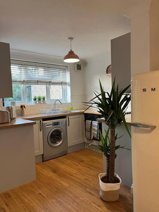 Chic 2 Bedroom Cottage Willingham  Екстериор снимка